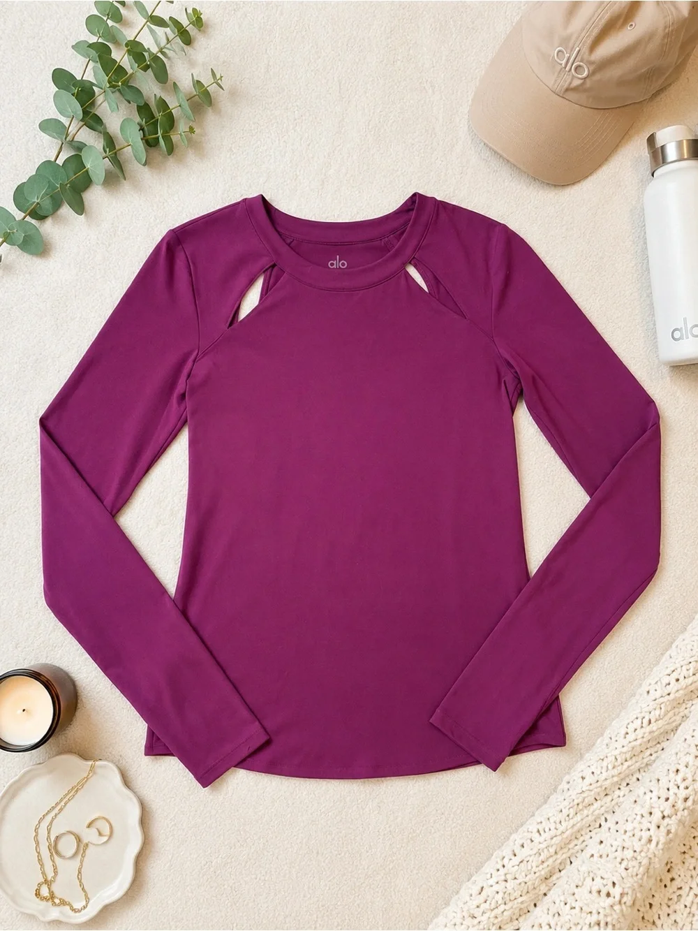 Alo Yoga Mantra Long Sleeve Cutout Top Purple Size Small
